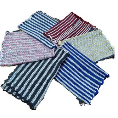 Imagem de Kit 3 Tapetes de malha capachos , tapetes feitos a mão para decoração 