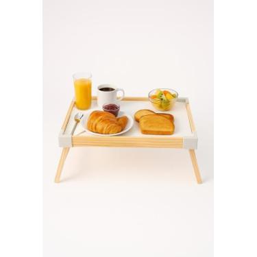 Imagem de Mesinha Bandeja de Madeira com Pés Dobráveis para Servir Café da Manhã