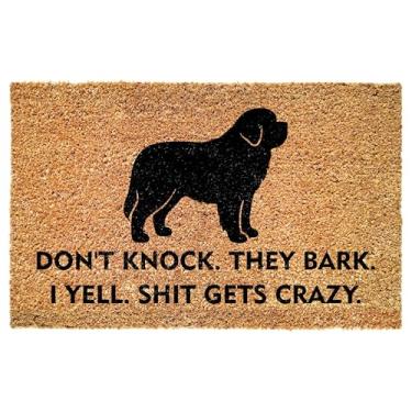 Imagem de Capacho de entrada engraçado de São Bernardo - Don't Knock They Bark I Yell Shit Gets Crazy - Citação ousada para varanda - Pátio - Decoração interna - Tapete antiderrapante durável - Donos de animais