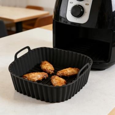 Imagem de Cesta quadrada de silicone para fritadeira a ar de 16,7 cm - forma de bolo antiaderente à prova de calor para lava-louças com alças, assadeira reutilizável (preto)
