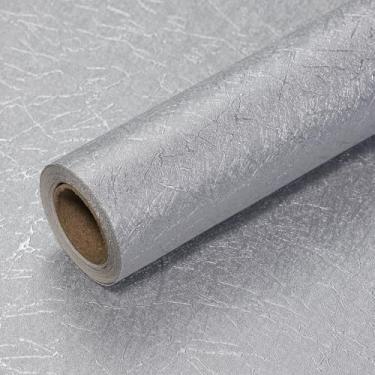 Imagem de Biyoee Papel de parede de seda cinza prateado em relevo, papel de parede descascado e colado, um conjunto de 45 cm x 1,219 cm papel de contato removível texturizado autoadesivo rolo de vinil