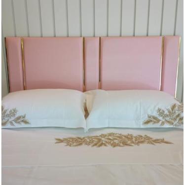 Imagem de Cabeceira estofada antialergica Adesiva em módulos (Rosa, cama King 2,00 x 0,60)