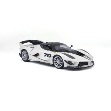 Imagem de Miniatura Carro Ferrari FXX-K Evo Branco 1:18 BBurago