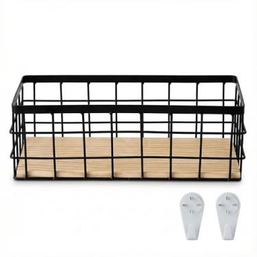 Imagem de Cestas de arame de metal com base de madeira removível, pacote com 2 organizadores de armazenamento preto, cestas suspensas rústicas para armários de cozinha, banheiro, despensa e lavanderia