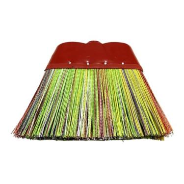 Imagem de Vassoura Plug Nylon Sem Cabo para Áreas Externas Ideal para Limpeza de Varandas Pátios Calçadas Durabilidade e Desempenho