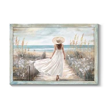 Imagem de Arte de parede feminina emoldurada em madeira - Vestido branco costeiro Lady on Path Pintura de paisagem marítima para sala de estar quarto escritório 28 x 40 cm