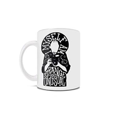 Imagem de Trend Setters Beetlejuice – Strange and Unusual – Caneca de café ou chá de cerâmica de 325 ml – Mercadoria oficialmente licenciada – Perfeita para presentear ou colecionar
