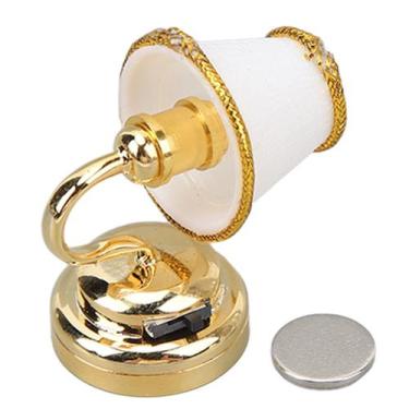 Imagem de Luminária de parede Dollhouse Luqeeg Mini Warm LED 1:12 Scale Metal