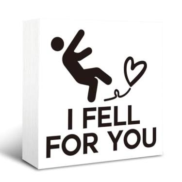 Imagem de Sinais de decoração de dia dos namorados, caixa de madeira decorativa, decoração de dia dos namorados, decoração de mesa de sala de estar, arte de decoração de mesa, presente inspirador para amigos ou