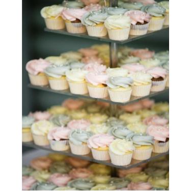 Imagem de Caderno de cupcakes pastel: Caderno de cupcakes de cor pastel (rosa, amarelo, livro de redação de bolo verde) (21,5 x 28 cm grande): Volume 1 (pretties assadas)