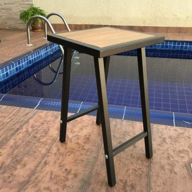 Imagem de Banquinho Quadrado De Aço E Madeira Premium Altura 46 Cm, MetalCromo, Tamanho único