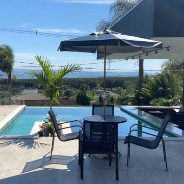 Imagem de Conjunto 1 Mesa + 4 Cadeiras Em Alumínio + 1 Ombrelone Preto De 2 Metros Para área Externa