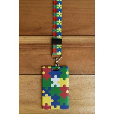 Imagem de Cordão para Crachá com Padrão Quebra-Cabeça Autismo Colorido, Porta Cartão com Fecho de Engate Rápido