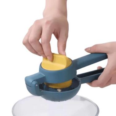 Imagem de Espremedor Manual De Frutas Laranja Limão Giratorio - YEPP, Plástico, 