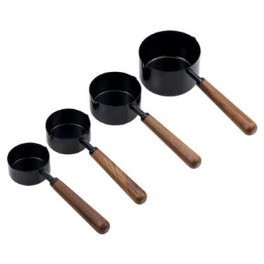 Imagem de Mewutal Conjunto de 4 colheres e copos medidores pretos com cabo de madeira, conjunto de colheres e colheres de medição de aço inoxidável para medição de temperos de farinha de cozinha (1 + 1/2 + 1/3