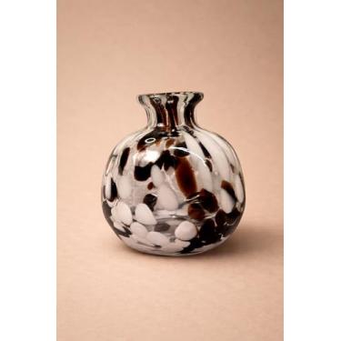 Imagem de Vaso Decorativo em Vidro Artesanal, Design Manchado Marrom e Branco, Formato Redondo, 9x11cm, Peça Única para Decoração