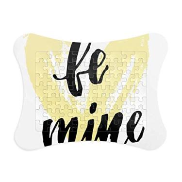 Imagem de Moldura de quebra-cabeça Be Mine Yellow Love estilo citação quebra-cabeça cartão papel casa