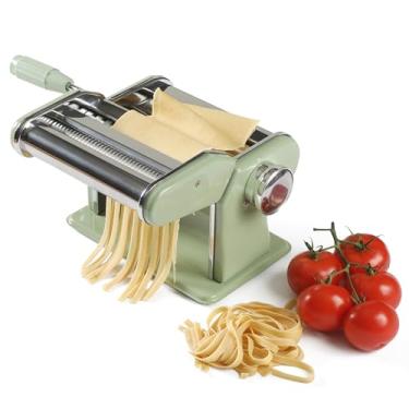 Imagem de Sur La Table Kitchen Essential Pasta La Vista Máquina de fazer macarrão manual com rolos e cortadores - Espaguete, Fettuccini, Lasanha ou Bolinho de Massa - Aço Inoxidável/Verde zimbro