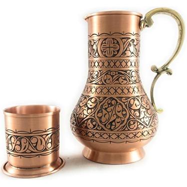 Imagem de The Silk Road Trade - Série KS – Jarra de cobre de 45 fl.oz e conjunto de copos de 7 fl.oz com tampa, jarra de água Moscow Mule, chá gelado e bebida de suco, garrafa de água noturna de mesa/cabeceira Ayurvédica (gravada fosca)