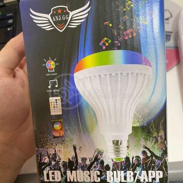 Imagem de Lâmpada Led 12W E27 Rgb Colorida Com Caixa De Som Bluetooth