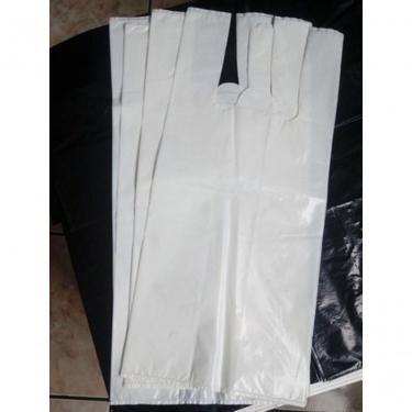 Imagem de Sacolas Plásticas Branca 20 kg Recicladas Alça Camiseta para Transporte de Produtos Sus...