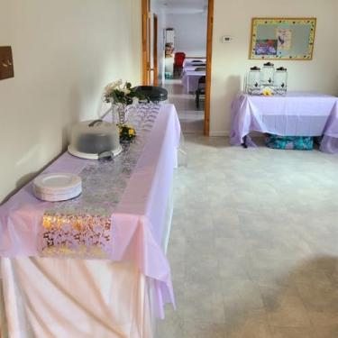 Imagem de Capa de mesa descartável, suprimentos de decoração de toalha de mesa de plástico para festa, toalha de mesa de plástico descartável, toalha de mesa impermeável para decoração de casamento, aniversário