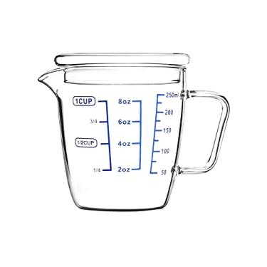 Imagem de QWORK Copo medidor de vidro de 250 ml com tampa, copo medidor de leite com bico em V de vidro borossilicato com alça, seguro para micro-ondas