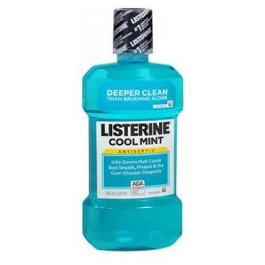 Imagem de Colutório antisséptico Listerine Coolmint 16.6666 oz por Listerine (pacote com 2)