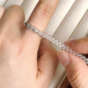 Imagem de 5 peças de tamanho de anel para anéis soltos, protetor de anel de silicone transparente invisível redimensionador espaçador ajustador torna os anéis menores, 10cm, Silicone, Sem pedra preciosa