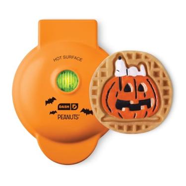 Imagem de DASH Peanuts Snoopy Jack-o-Lantern mini waflera
