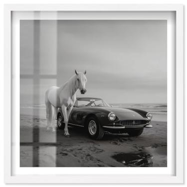 Imagem de Two Classic Beauties I Shadowbox Print Glam Wall Art por Notoriart, moldura branca, 78 x 79 cm