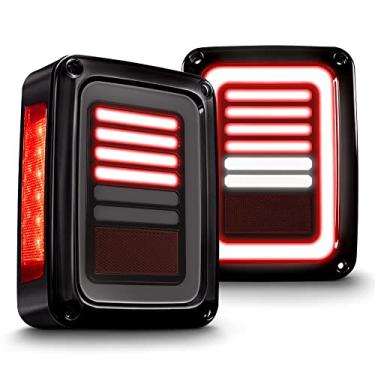 Imagem de Luz traseira de LED de substituição para Jeep Wrangler 2007 – 2018 [linha e design halo] [lente fuma] [Plug n Play] – luz traseira de freio compatível com acessórios ilimitados Jeep Wrangler JK JKU