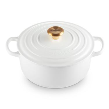 Imagem de Panela Redonda Signature com Pegador Dourado 16 cm Branco Le Creuset