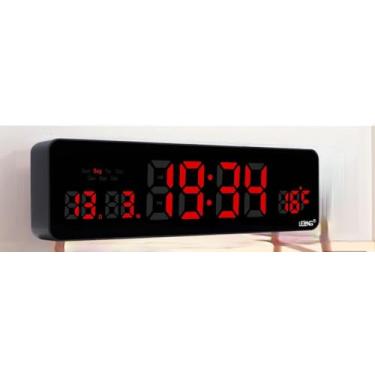 Imagem de Relógio de Parede Digital LED com Termômetro e Calendário, Fundo Vermelho, Estrutura Preta, Ideal para Cozinha e Ambientes Diversos