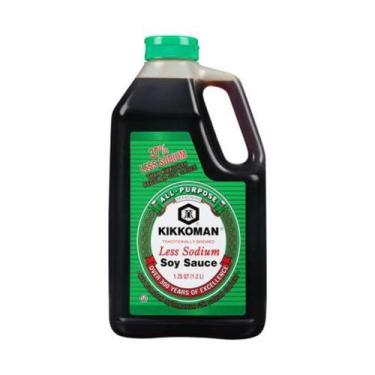 Imagem de Molho soja less sodium shoyu light menos sal kikkoman 1.2l