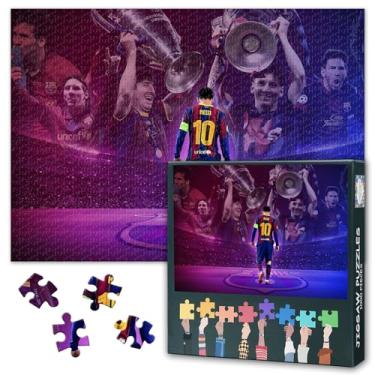 Imagem de Quebra-cabeça com tema esportivo futebol super estrela 1000 peças: arte de parede Ultimate Fan Challenge, papel premium de grau de arquivo para decoração de sala de jogos e exibição de colecionador
