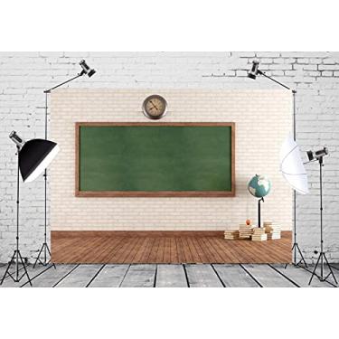 Imagem de BELECO Pano de fundo escolar de tecido de 3 x 2 m vazio vintage para sala de aula, quadro negro verde contra parede de tijolos, cenário fotográfico para ensino online, crianças, professores