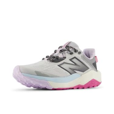 Imagem de New Balance Tênis de corrida feminino Dynasoft Nitrel V6 Trail, Matéria cinza/ímã/rosa real, 38