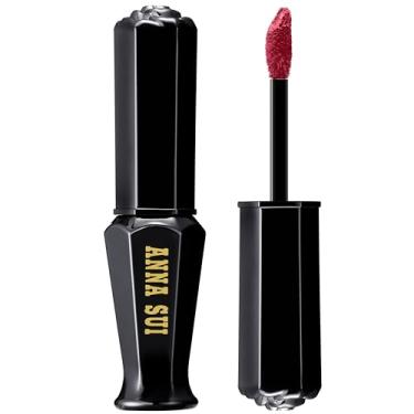 Imagem de ANNA SUI Batom Everlasting Rouge, acabamento fosco, cor vibrante, sem manchas, uso duradouro, vermelho empoeirado 401 com um estilo chique, 6,8 g