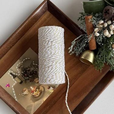 Imagem de Cordão de algodão de duas cores de 2 mm para artesanato, embrulho de presente, macramê e decoração de férias, corda macia e torcível (ouro + branco)