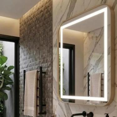 Imagem de Espelho 4mm premium 80x60 LED 3 cores moldura couro bege botão touch j