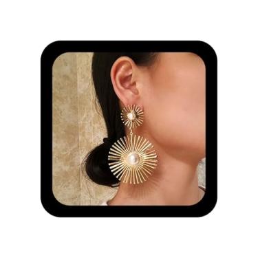 Imagem de YienDoo Brincos grandes de gota de pérola com explosão de sol brincos pendentes de pérola requintados brincos de pérola de noiva exagerados brincos de pérola de ouro brilhante joia presente para mulheres meninas