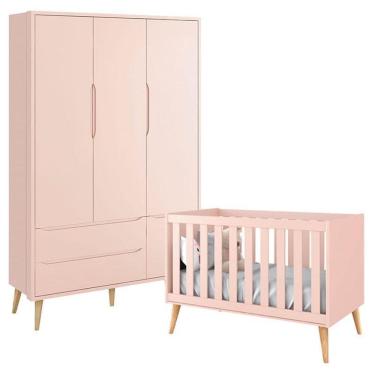 Imagem de Berço Americano e Guarda Roupa Theo 3 Portas Rosa com Pés Madeira Natural – Reller