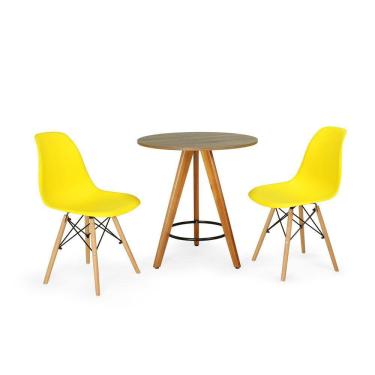 Imagem de Conjunto Mesa Redonda Aline 70cm Natural com 2 Cadeiras Eames Eiffel - Amarelo