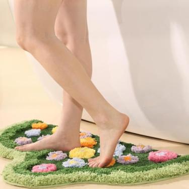 Imagem de Lindo tapete de musgo verde para quarto, tapete de cama estético irregular 3D para sala de estar, tapete floral para área de primavera, padrão de flores de jardim, antiderrapante, absorvente de água