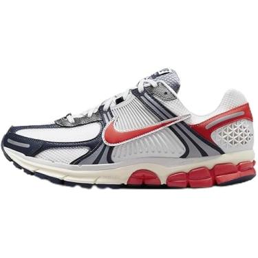 Imagem de Nike Tênis masculino Zoom Vomero 5 EUA 'Photon Dust/Picante Red' (HJ3859 025), Pó fóton/vermelho picante, 42