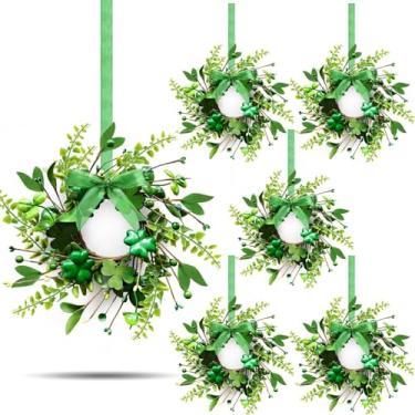Imagem de 6 mini guirlandas de trevos de glitter para porta da frente do dia de São Patrício para decoração de armário de cozinha do dia de São Patrício com fita, pequena coroa de trevo irlandês verde da sorte