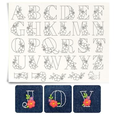Imagem de Padrões de bordado em bastão e costura, desenhos florais/alfabetos, papel de transferência estabilizador de bordado solúvel em água, kit de bordado manual para iniciantes (alfabeto floral)