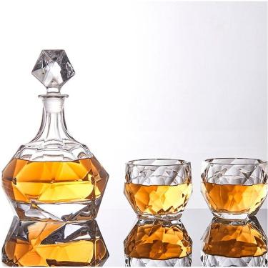 Imagem de Garrafa Para Whisky Licor Conhaque Bourbon Design Norwich Conjunto com 6 Copos 