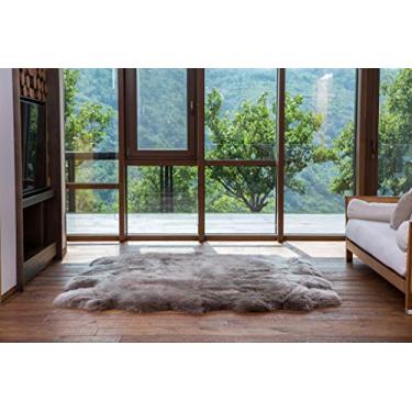 Imagem de WaySoft tapete de pele de ovelha da Nova Zelândia, tapete de pele de luxo para quarto, tapete fofo para sala de estar (1,82 m x 2,13 m, cinza)